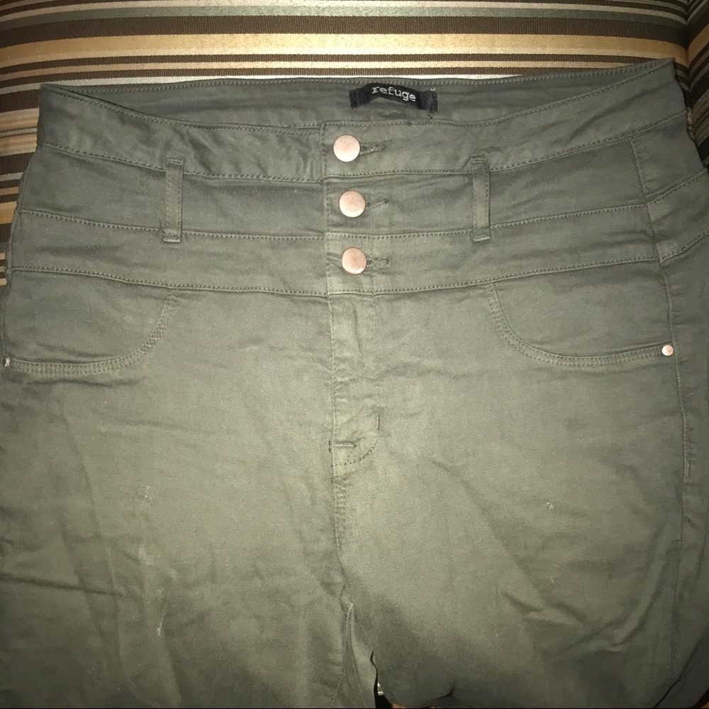 green high waisted jeans